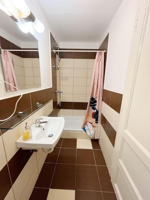 11# Sunflower Cozy Apartment Budapeszt Zewnętrze zdjęcie