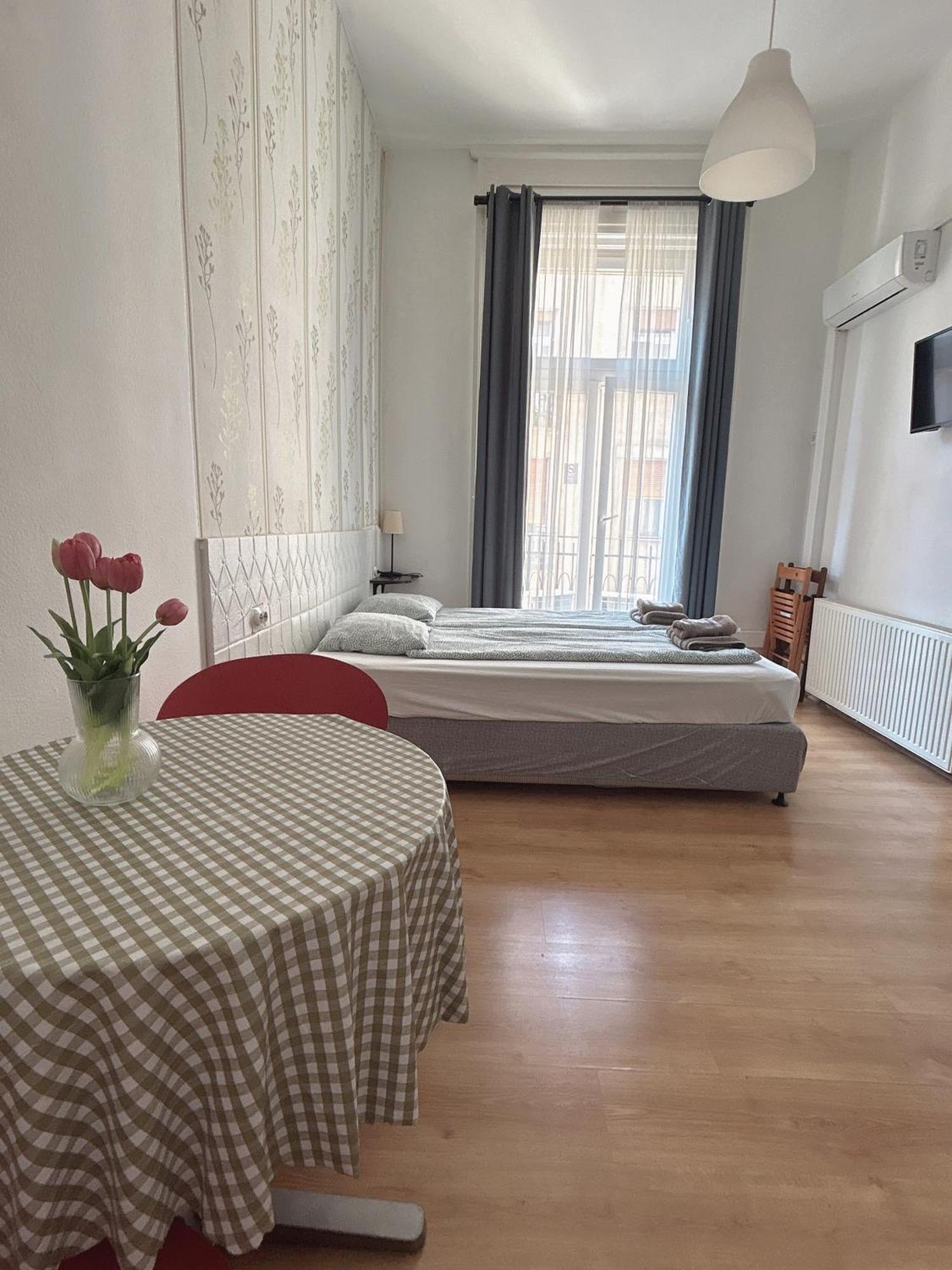 11# Sunflower Cozy Apartment Budapeszt Zewnętrze zdjęcie